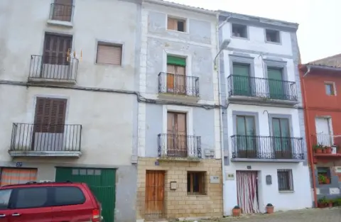 Casa en calle de Rafael Aizpún