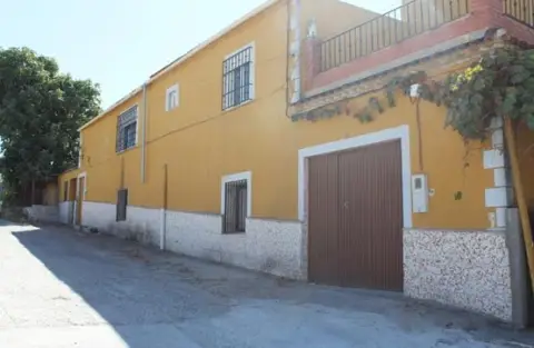 Piso en calle Fernán Nuñez - La Rambla