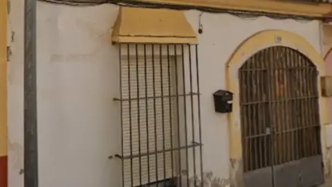 Casa adosada en calle de Maestro Bretón