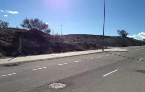 Terreno en Avenida Sector los Telares , La Peluquera