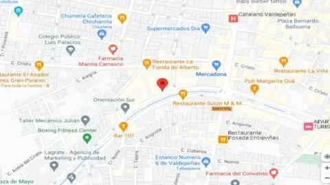 Chalet en calle de Almapes