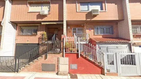 Casa adosada en calle del Indiano