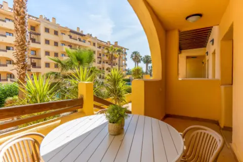 Apartamento en Avenida Infanta Cristina Urbanizacion Torre del Rame