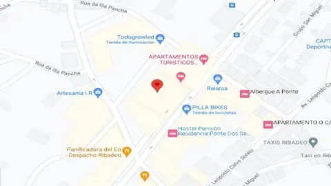 Piso en Avenida Rosalia de Castro