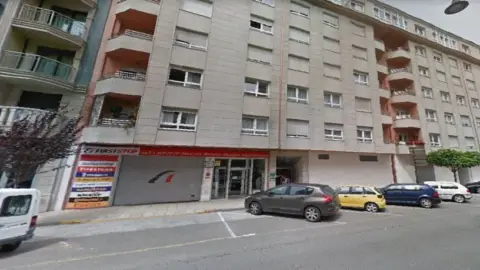 Piso en Avenida Rosalia de Castro