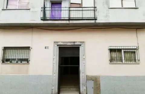 Piso en Avenida Mertola, Urb.Campomayor