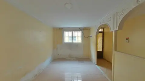 Local comercial en calle Lastre