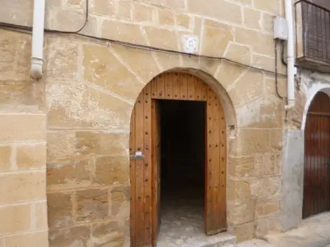Casa en calle Oriente, 13