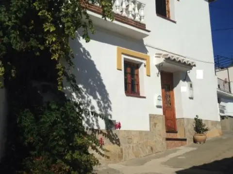 Casa adosada en Cómpeta