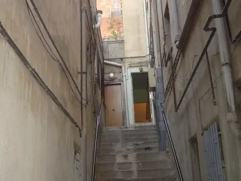 Casa en calle C- Ricard Strauss (Bo. La Salut)