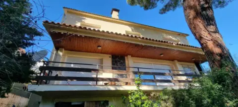 Chalet en calle C- de Joan Maragall Gorina - Les Ginesteres -