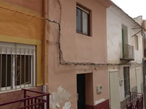 Casa en calle C- García Morato