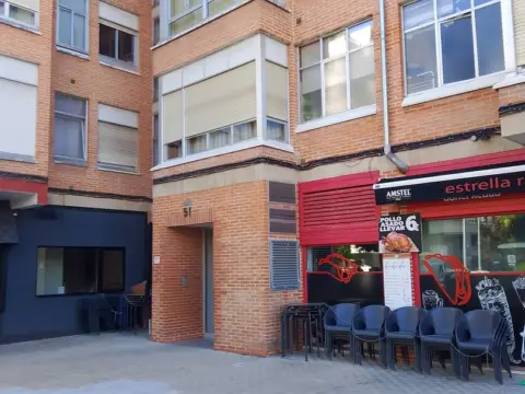 Piso en calle C- Abejeras