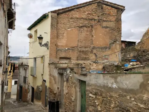 Chalet adosado en calle CL Don Tadeo