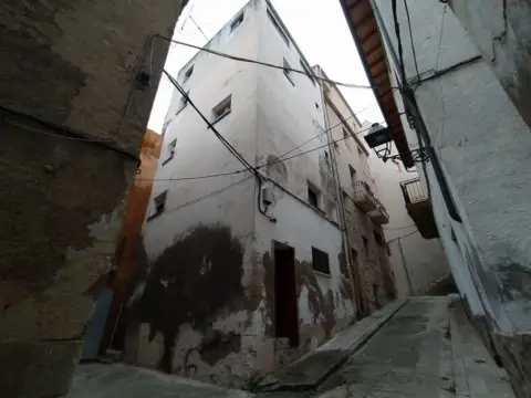 Chalet adosado en calle CL General Manso