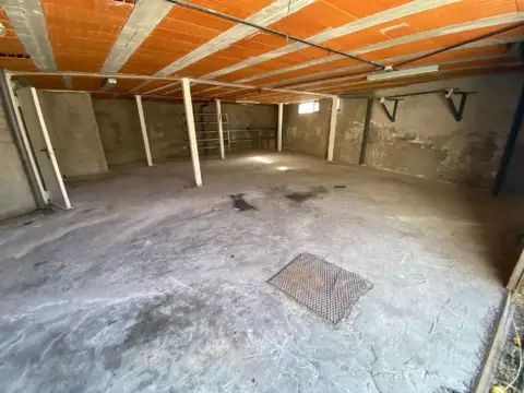 Chalet en calle C- Valdepeñas