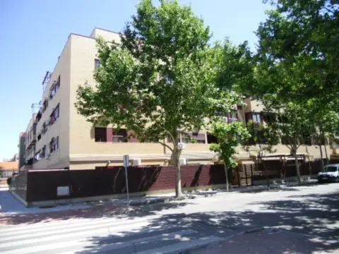 Piso en calle C- Antonio Saura