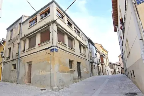 Piso en calle C- Concepción