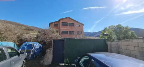 Casa en calle C- Castroviejo