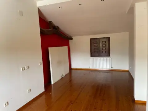 Chalet en calle Diseminados Albelda de Iregua