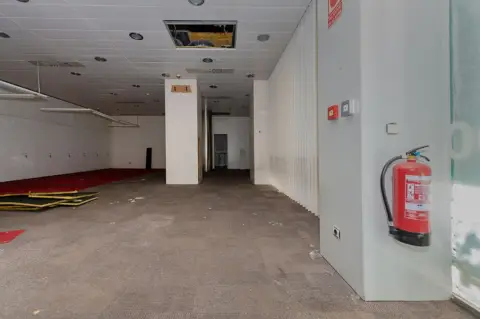 Local comercial en Avenida de Marcelo Celayeta