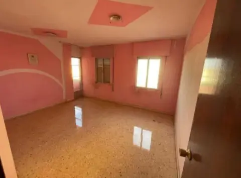 Piso en calle de Manuel Navarra