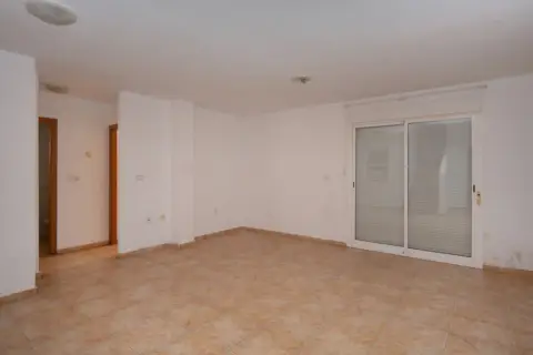 Piso en calle Ur Jardines del Mar