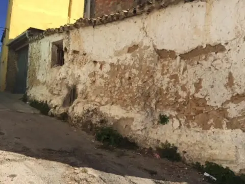 Chalet adosado en calle C- San Cayetano