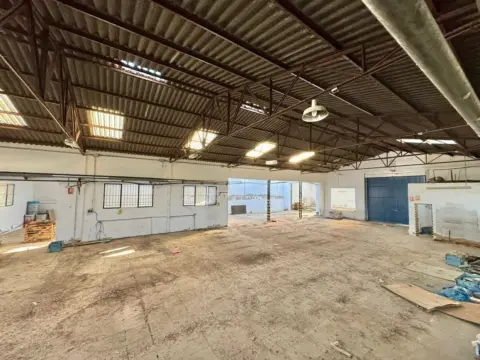 Nave industrial en calle Ptda Camino del Molino