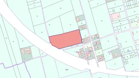 Terreno en calle Ds Camino Mayayo - Carril Carriles -