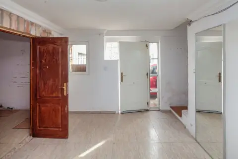 Casa en calle C- Continuación de La de Chelva