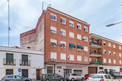 Piso en calle C- Pielago