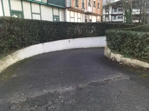 Garaje en calle C- Itsasaundi