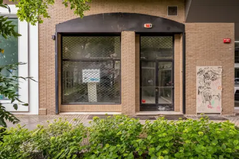 Local comercial en calle C- Padre Moret