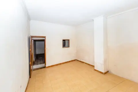 Casa en calle C- Bartolo Lopo