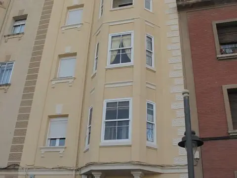 Piso en Avenida de Bailén