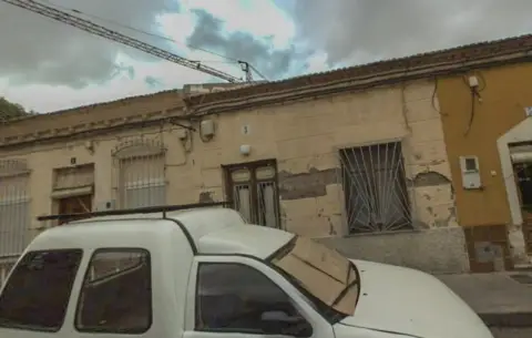 Casa en calle C- Nueva