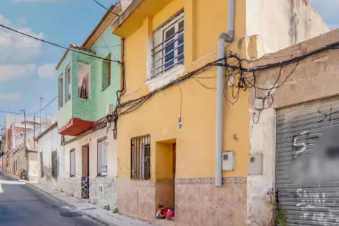 Casa en calle C- Castillejos