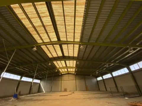 Nave industrial en calle Pol Ind los Romerales