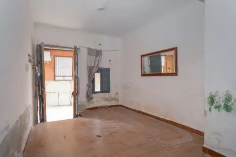 Casa en calle C- Jimenez Díaz