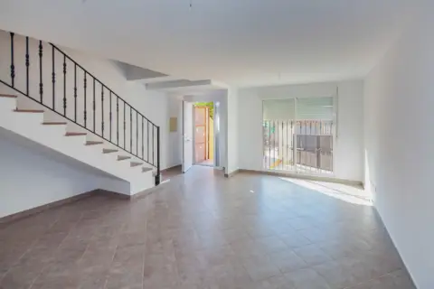 Chalet adosado en calle Ctra del Convent