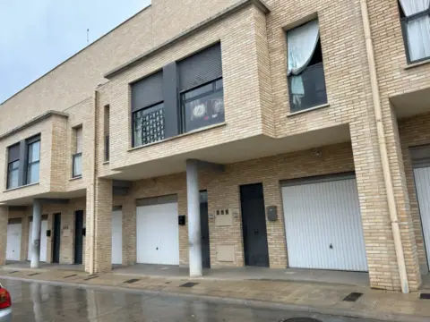 Edificio en calle C- Peñahitero