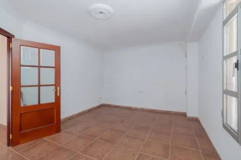 Piso en calle C- de La Barrera