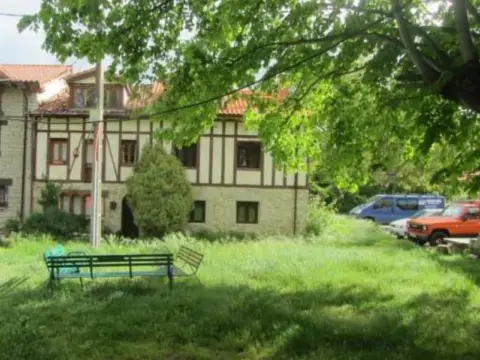 Chalet en calle Ringlera