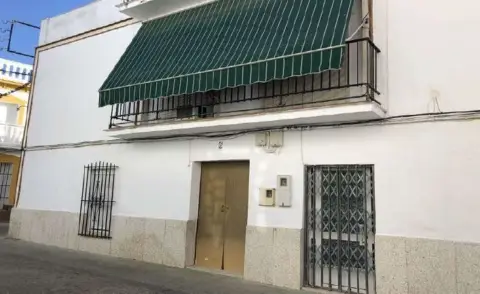 Chalet adosado en calle de la Marquesa