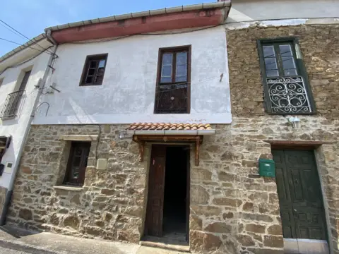Casa en calle C- Huertomuro