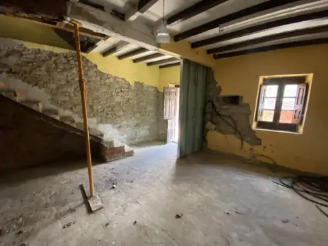 Casa en calle C- Huertomuro