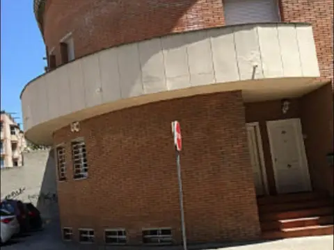 Chalet adosado en calle C- de Nou Cases