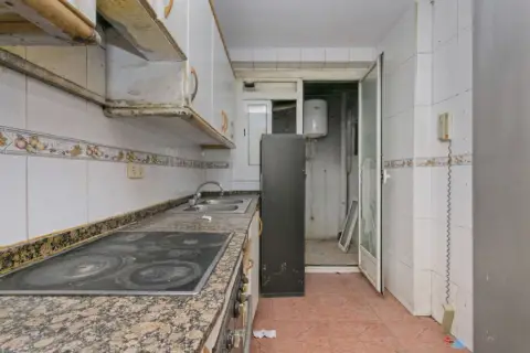 Piso en calle C- Nova