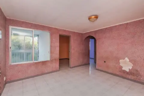 Piso en calle C- Arquitecte Jujol